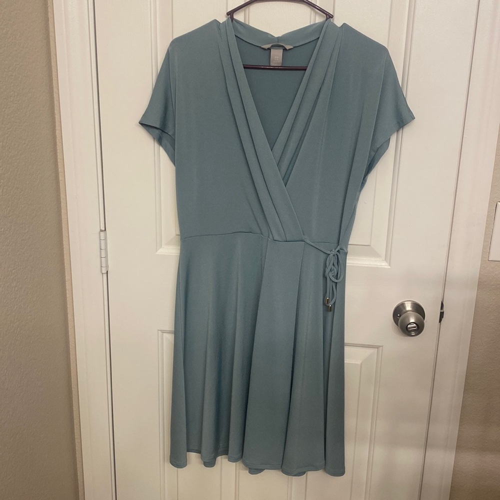 Medium dress